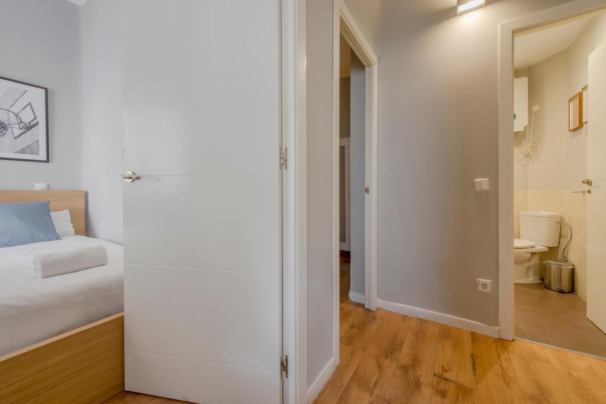 Excelente Piso De 3 Habitaciones En La Latina-Centro Madrid Buitenkant foto