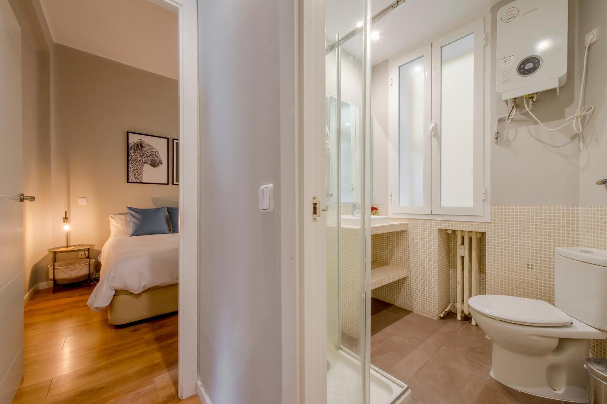 Excelente Piso De 3 Habitaciones En La Latina-Centro Madrid Buitenkant foto